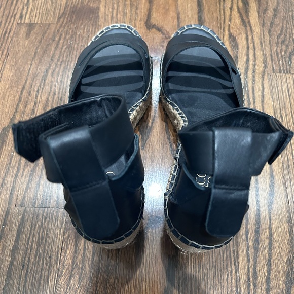 New Franco Sarto Women's Callia Espadrille Wedge Sandal Size 11 Black Leather - Picture 4 of 7